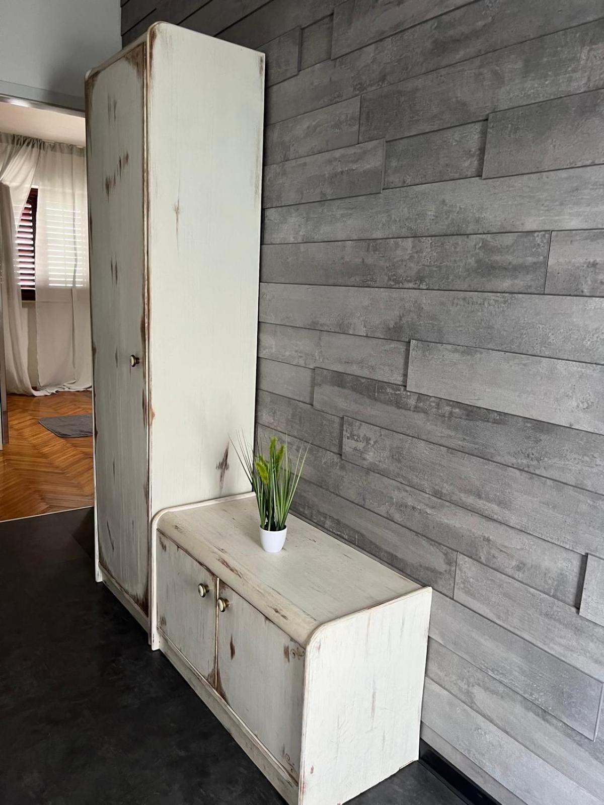 Fjaka Apartament *